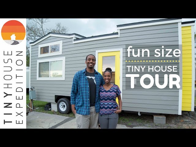 young-couple-s-fun-size-tiny-house